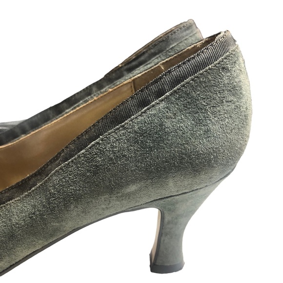 Carriage Court Gray Suede Heels - Picture 10 of 12